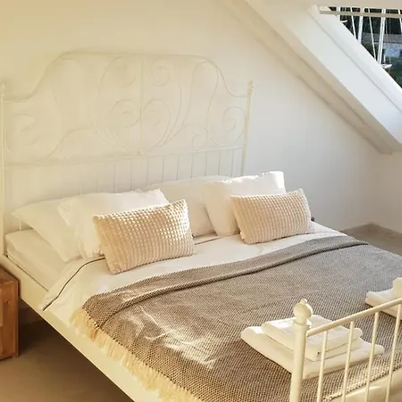 Augusta Pensjonat 4*