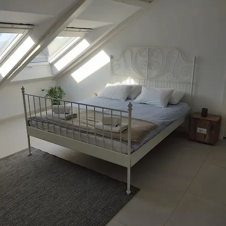 Augusta Gostinjska kuća