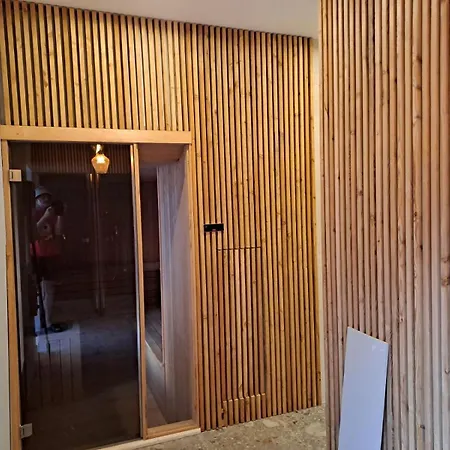 Augusta Casa de hóspedes Lastovo