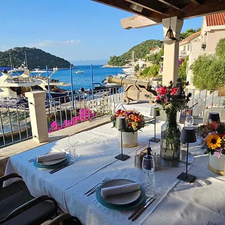 Gostinjska kuća Augusta 4*